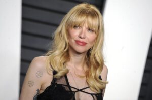 Courtney Love – Halbe Hole-Reunion in Aussicht gestellt