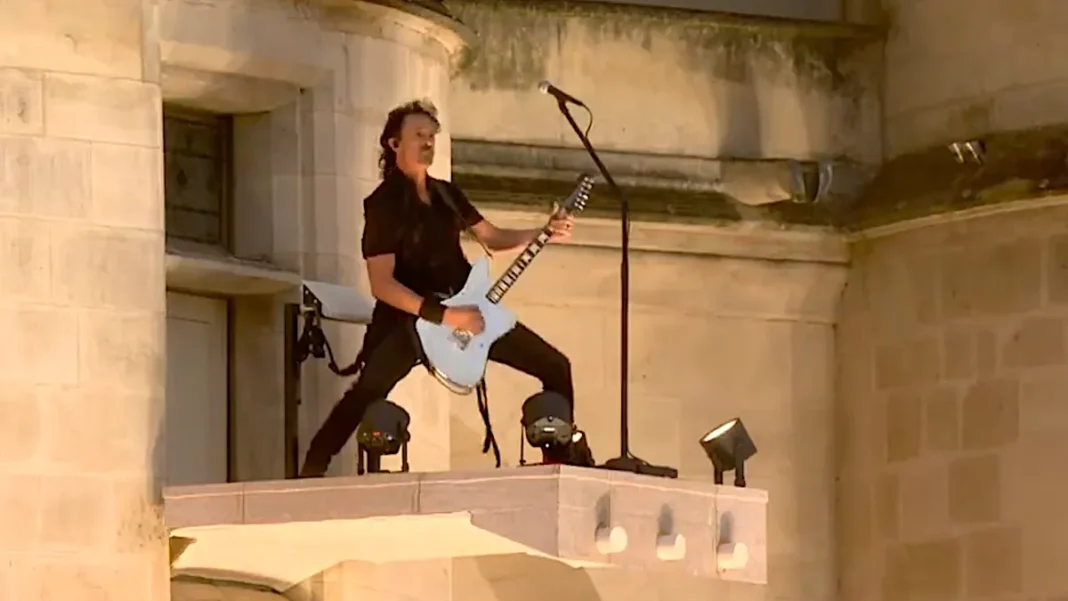 Gojira bei Olympia (Screenshot: X)