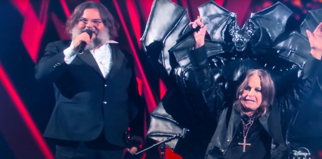 Ozzy Osbourne & Jack Black (Screenshot: Youtube, J B; Ozzy's Induction into The Rock & ROll Hall of Fame)