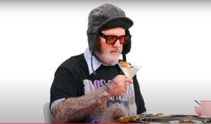 Fred Durst probiert Hot-Dog-Wasser – Auf den Geschmack gekommen