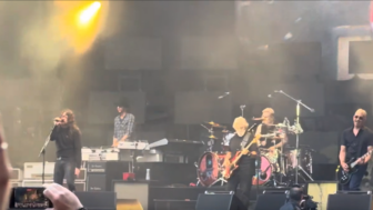 Foo Fighters & Geezer Butler live – Heimspiel