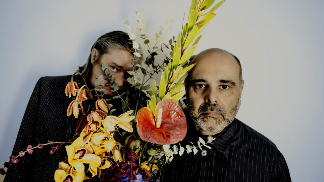 Teho Teardo und Blixa Bargeld