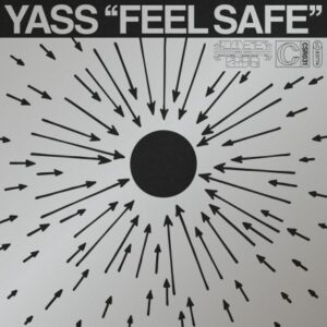 Yass - Feel Safe Cover (Foto: Crazysane) 