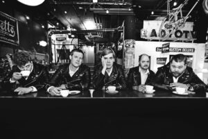 The Hives - Neues Album?  – &#8220;Make Records Or Go Home!&#8221;