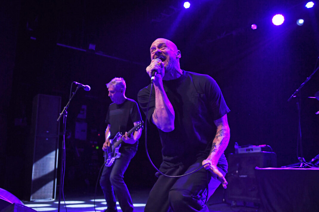 Black Flag mit Greg Ginn und Sänger Mike Vallely, 2023 in London (Foto: picture alliance / Captital Pictures | Martin Harris)