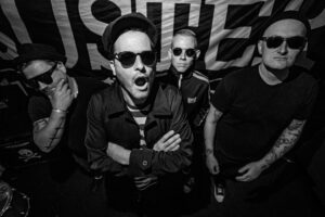 10 Songs mit ... –  Jet Baker von Buster Shuffle