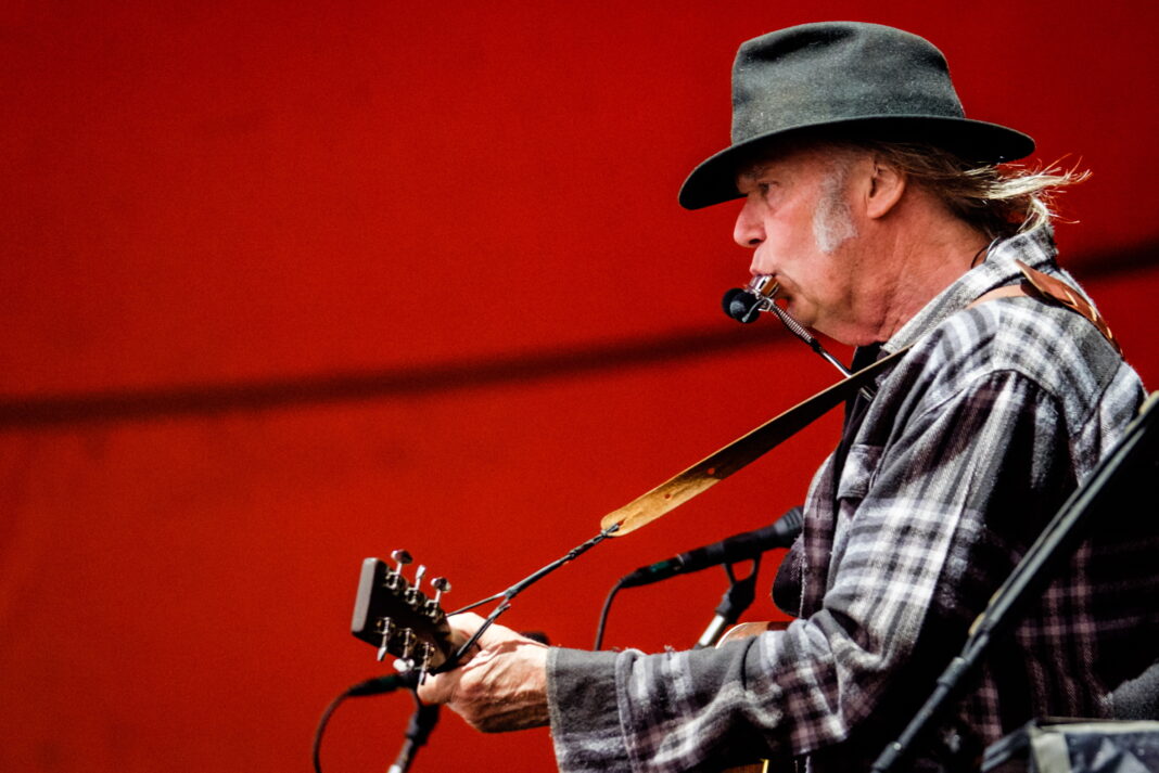 Neil Young auf dem Roskilde Festival, 2016 (Foto: picture alliance / Gonzales Photo - Flemming Bo Jensen)