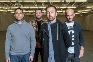 Rise Against kündigen neues Album &#8220;Wolves&#8221; an, streamen Single &#8220;The Violence&#8221;