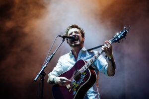 Frank Turner präsentiert neuen Song &#8220;The Death Of Dora Hand&#8221; mit zugehöriger Podcast-Folge