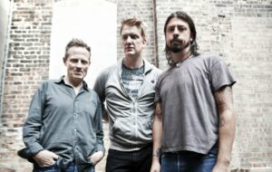 Josh Homme &#8220;immer bereit&#8221; für Reunion von Them Crooked Vultures