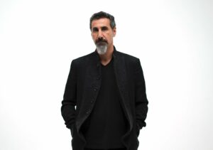 Serj Tankian präsentiert Video zu neuem Song &#8220;Elasticity&#8221;