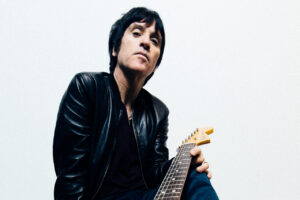 Johnny Marr streamt neue Single &#8220;Spirit Power &amp; Soul&#8221;