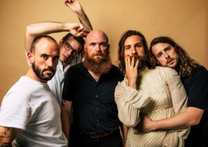 Idles kündigen neues Album &#8220;Crawler&#8221; an, zeigen Video zu &#8220;The Beachland Ballroom&#8221;