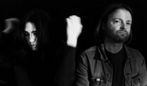 VISIONS Premiere: Might präsentieren Video zu &#8220;Tightrope Walk&#8221;